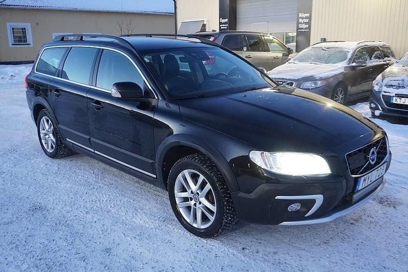 Svart Begagnad 2016 Volvo XC70 Standard Kombi | 169 900 kr (Marknadspris) - Bild 1/4