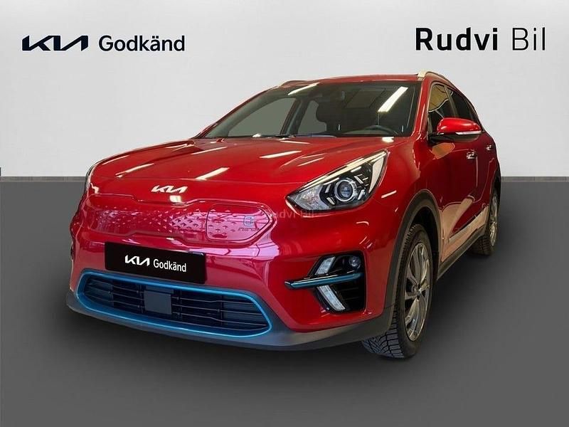 Röd Begagnad 2022 Kia e-Niro Advance SUV | 299 900 kr (Marknadspris) - Bild 1/4