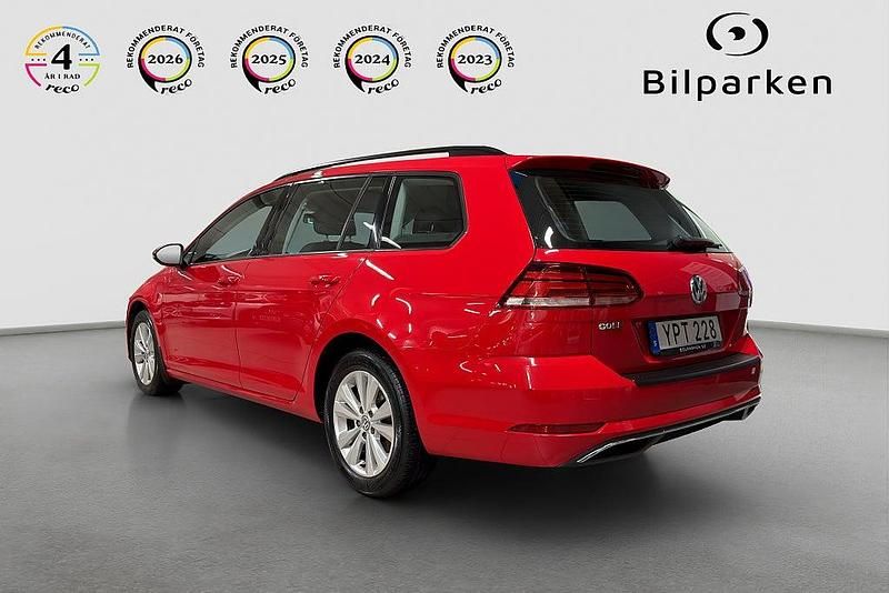 Begagnad VW Golf VII 110 HK (80 kW) 2017 Röd Kombi
