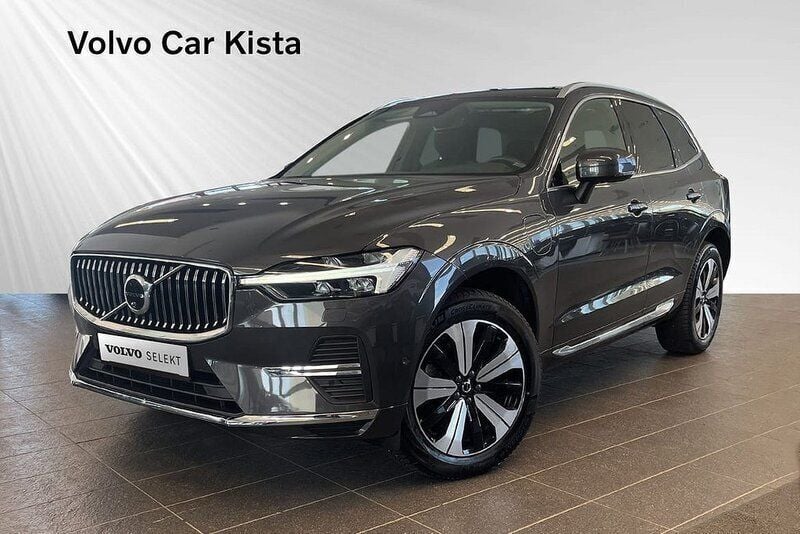 Grå Begagnad 2023 Volvo XC60 Core SUV | 489 900 kr (Bra pris) - Bild 1/3