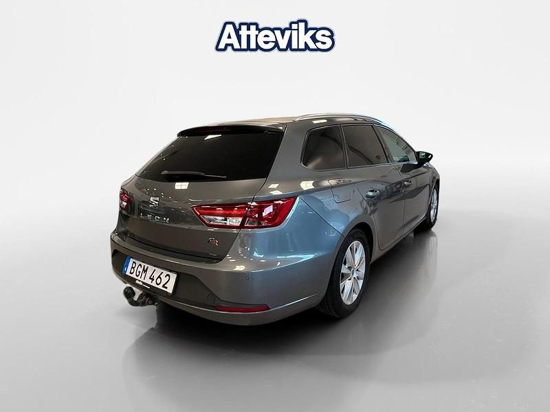 Begagnad Seat Leon ST FR 151 HK (111 kW) 2014 Grå Kombi