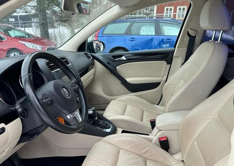 Begagnad 2011 VW Golf VI Halvkombi | 80 000 kr (Marknadspris) - Bild 1/4