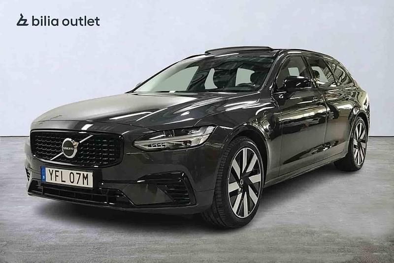 Grå Begagnad 2025 Volvo V90 Kombi | 479 900 kr (Marknadspris) - Bild 1/1
