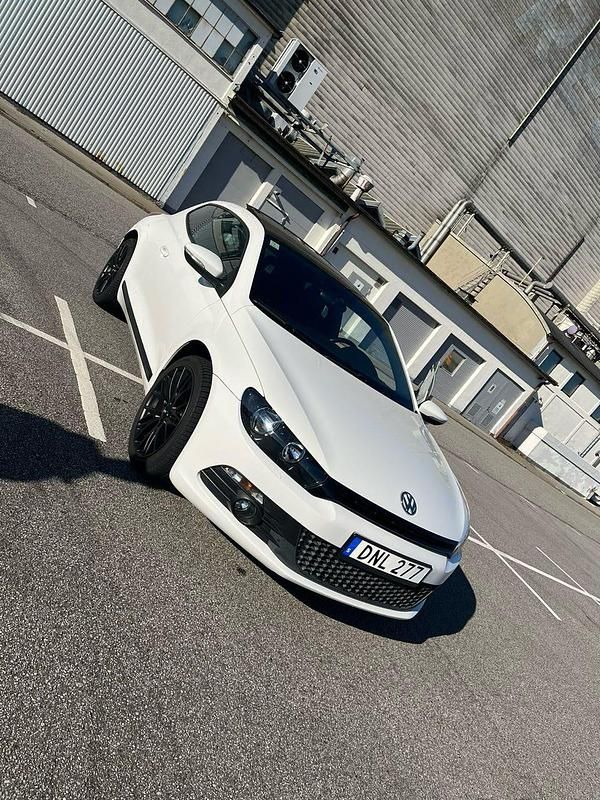 Begagnad 2010 VW Scirocco Sportkupé | 105 000 kr - Bild 1/4