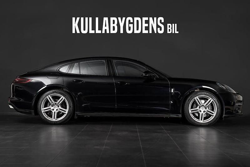 Begagnad Porsche Panamera Sport 2017 Halvkombi