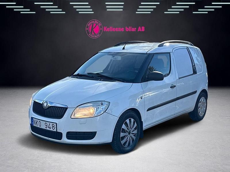 Vit Begagnad 2008 Skoda Roomster Minibuss | 24 900 kr - Bild 1/4