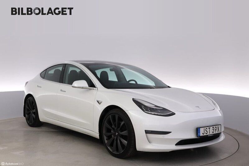 Vit Begagnad 2020 Tesla Model 3 Long Range Sedan | 259 800 kr (Bra pris) - Bild 1/4