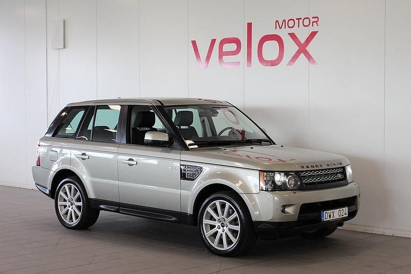 Grå Begagnad 2013 Land Rover Range Rover Sport HSE SUV | 199 900 kr (Superpris) - Bild 1/4