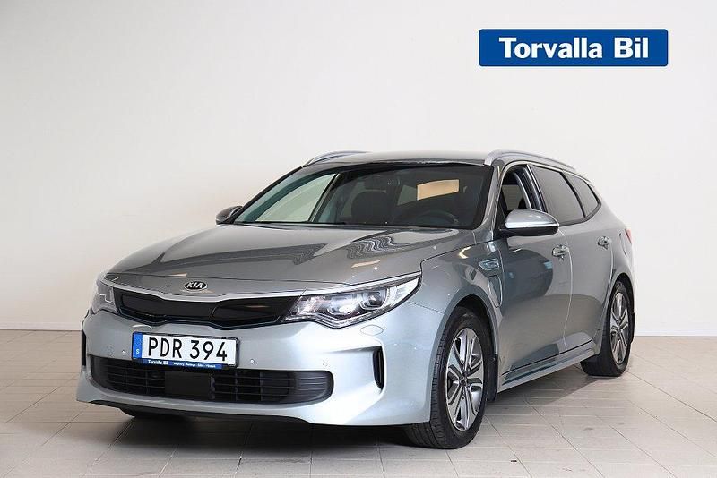 Grå Begagnad 2018 Kia Optima Hybrid 2 Sedan | 199 900 kr (Bra pris) - Bild 1/4