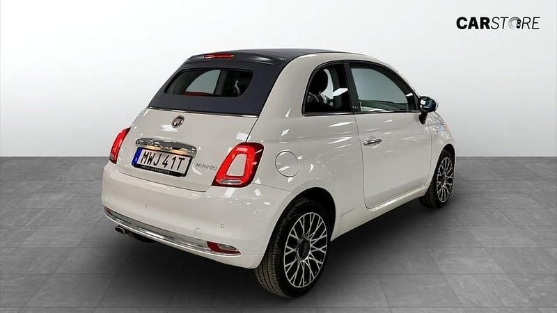 Begagnad Fiat 500C Dolcevita 71 HK (52 kW) 2022 Vit Cab