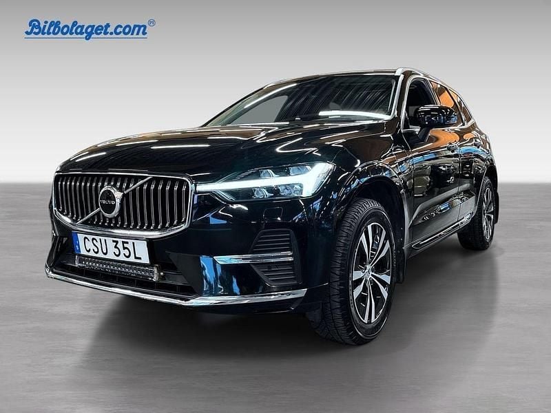 Svart Begagnad 2023 Volvo XC60 Core SUV | 399 000 kr (Bra pris) - Bild 1/4