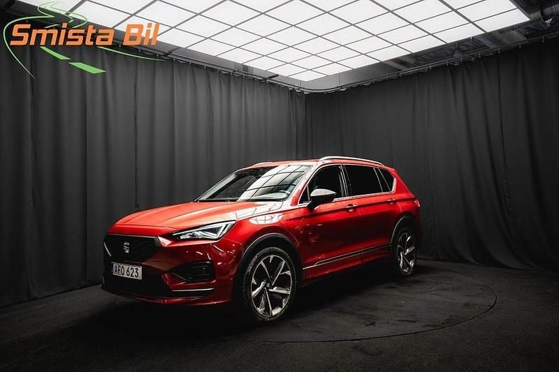 Röd Begagnad 2021 Seat Tarraco FR-Line SUV | 238 900 kr (Bra pris) - Bild 1/3