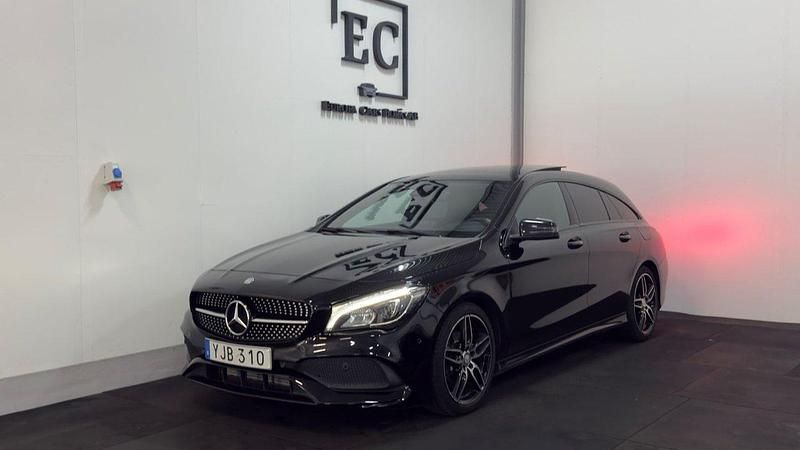Svart Begagnad 2016 Mercedes CLA200 Shooting Brake AMG Kombi | 179 900 kr (Marknadspris) - Bild 1/4