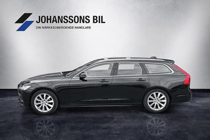 Begagnad Volvo V90 150 HK (110 kW) 2019 Svart Kombi