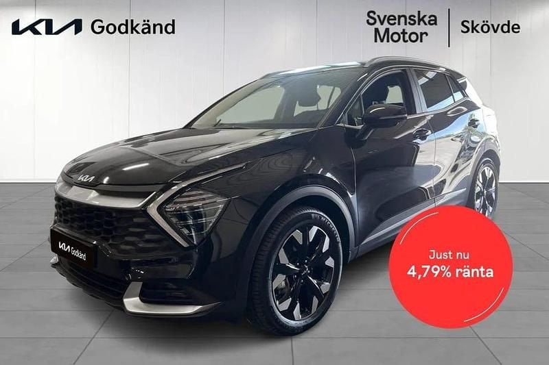 Svart Begagnad 2023 Kia Sportage Advance SUV | 399 200 kr (Marknadspris) - Bild 1/4
