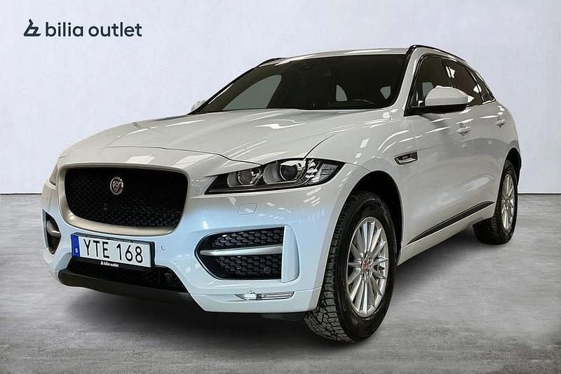 Begagnad Jaguar F-Pace R-Sport 241 HK (177 kW) 2017 Vit SUV