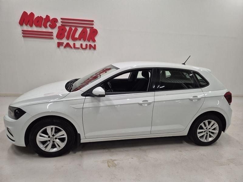 Vit Begagnad 2018 VW Polo Halvkombi | 159 900 kr (Lite dyr) - Bild 1/4