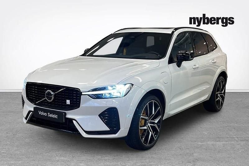 Vit Begagnad 2023 Volvo XC60 SUV | 595 000 kr - Bild 1/4