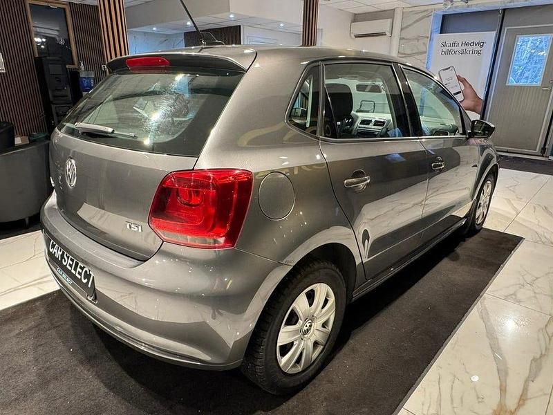 Begagnad VW Polo 90 HK (66 kW) 2013 Grå Halvkombi