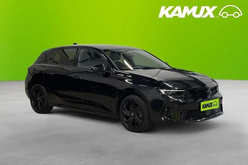Svart Begagnad 2023 Opel Astra Halvkombi | 229 700 kr - Bild 1/4