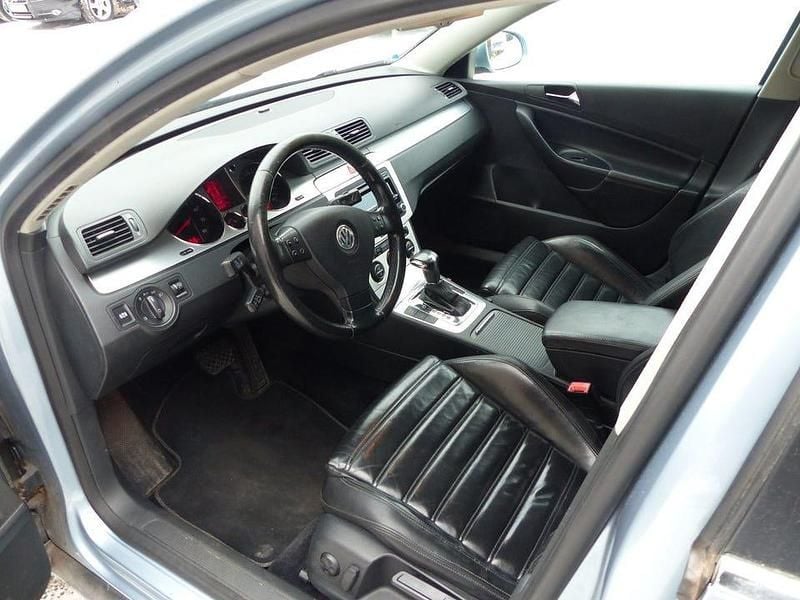 Begagnad VW Passat GT 250 HK (183 kW) 2008 Blå metallick