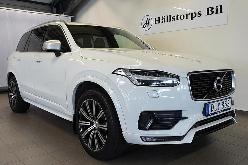 Vit Begagnad 2019 Volvo XC90 R-Design SUV | 479 900 kr (Marknadspris) - Bild 1/4