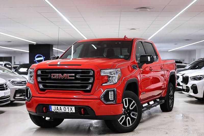 Begagnad GMC Sierra 2022 Röd Pickup