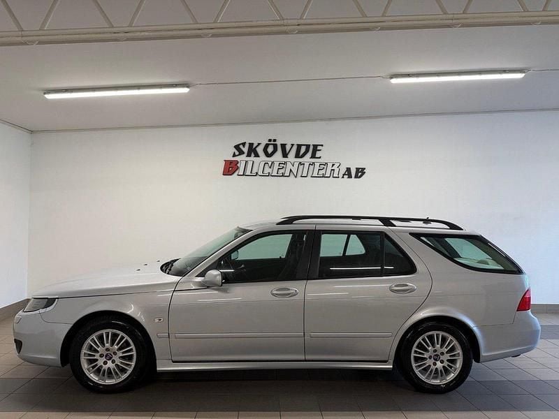 Grå Begagnad 2008 Saab 9-5 Kombi | 57 500 kr (Dyr) - Bild 1/4