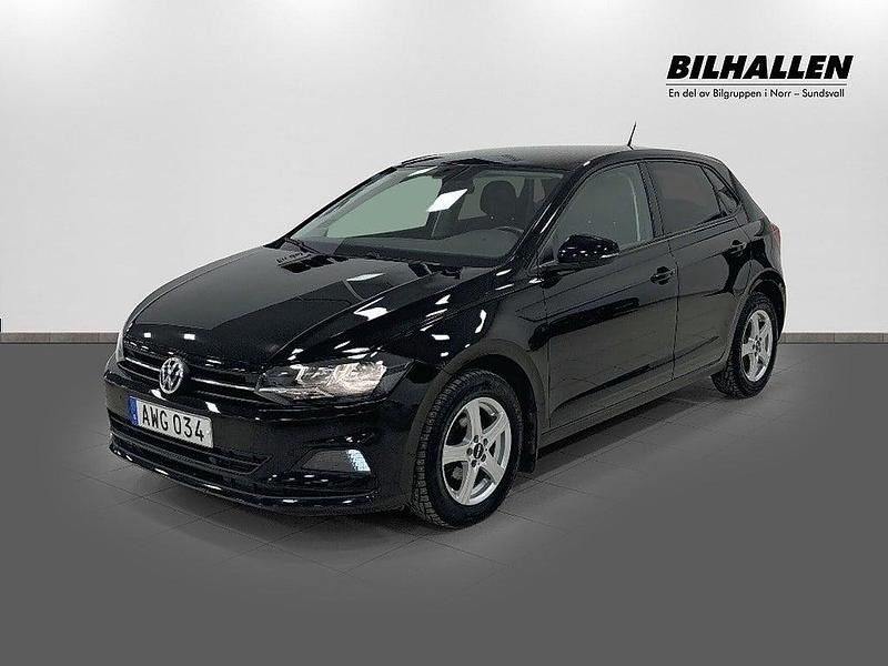 Svart Begagnad 2018 VW Polo Halvkombi | 159 900 kr (Marknadspris) - Bild 1/4
