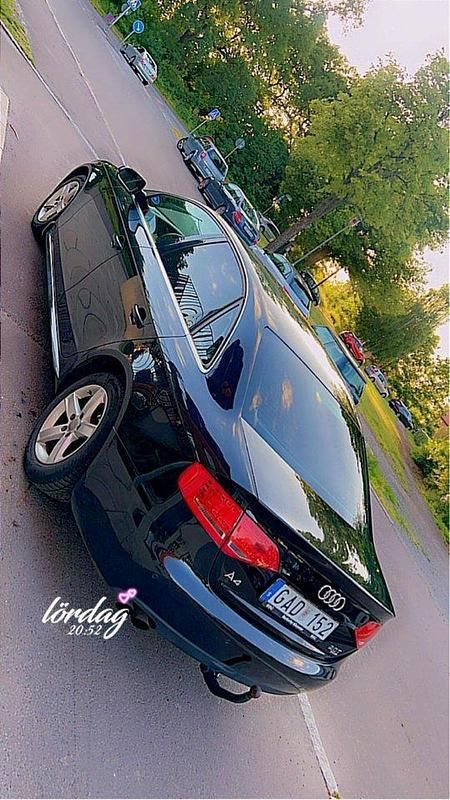 Svart Begagnad 2010 Audi A4 Sedan | 88 000 kr (Marknadspris) - Bild 1/1