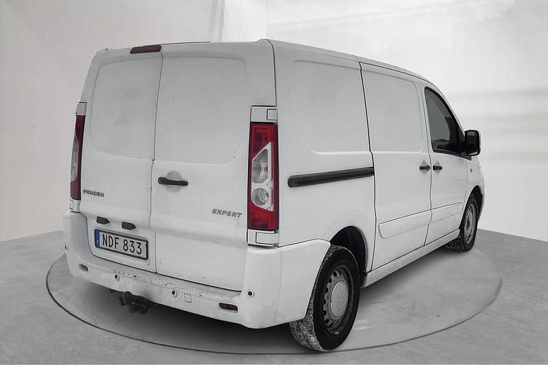 Begagnad Peugeot Expert 163 HK (119 kW) 2016 Vit Van