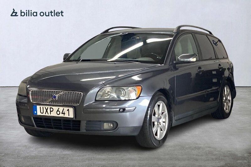 Grå Begagnad 2004 Volvo V50 Business Edition Kombi | 22 900 kr (Bra pris) - Bild 1/3