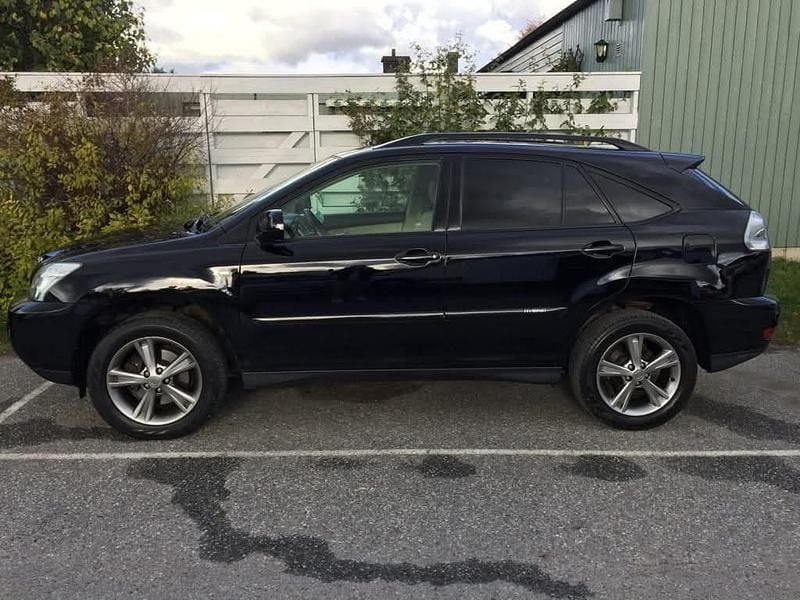 Svart Begagnad 2009 Lexus RX400h SUV | 94 700 kr (Lite dyr) - Bild 1/4