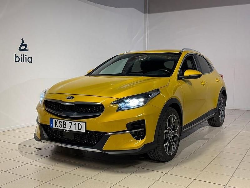 Begagnad Kia XCeed 141 HK (103 kW) 2019 Gul SUV