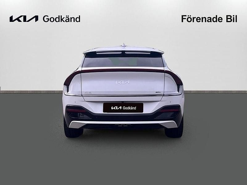Begagnad Kia EV6 GT-Line 239 kW (325 HK) 2023 Vit SUV