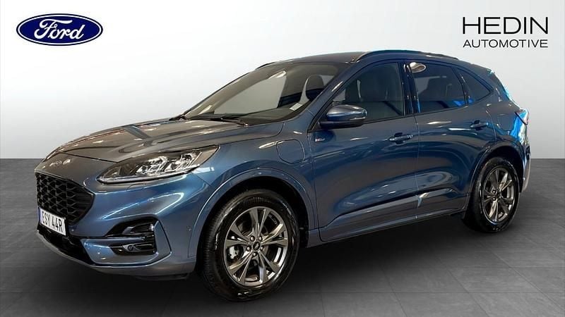 Blå (blue) Begagnad 2022 Ford Kuga ST-Line X SUV | 274 900 kr (Lite dyr) - Bild 1/4