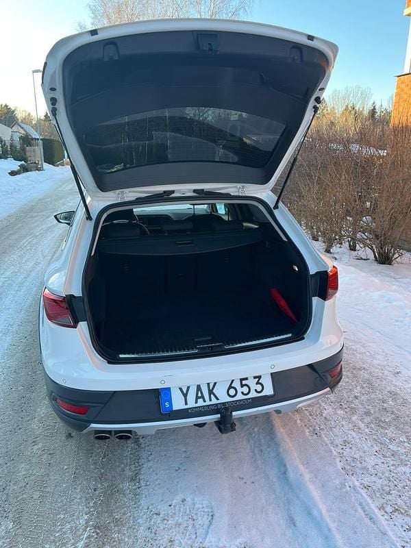 Begagnad Seat Leon X-Perience 4Drive 110 HK (80 kW) 2016 Kombi