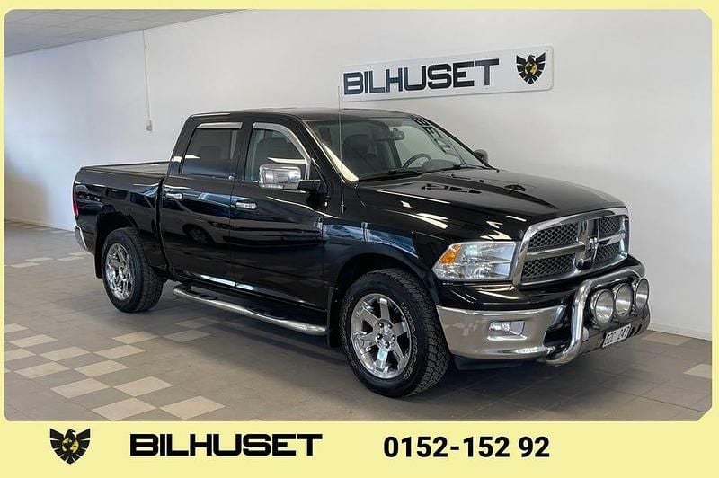 Begagnad RAM 1500 394 HK (289 kW) 2010 Svart Pickup