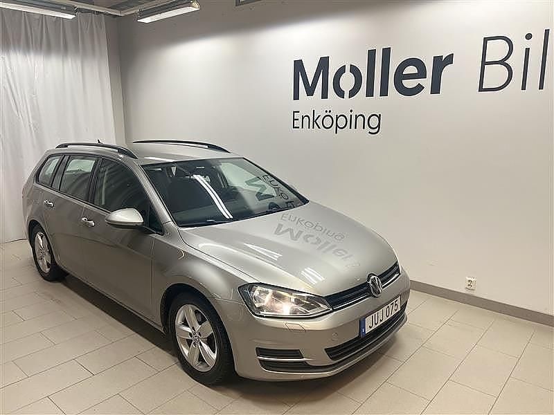 Silver Begagnad 2016 VW Golf VII Kombi | 149 900 kr (Lite dyr) - Bild 1/4