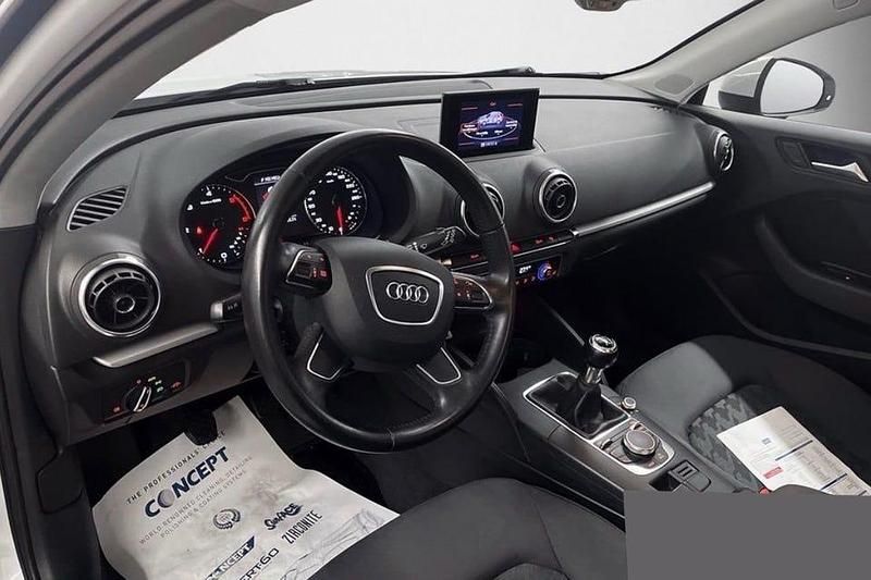 Begagnad Audi A3 105 HK (77 kW) 2014