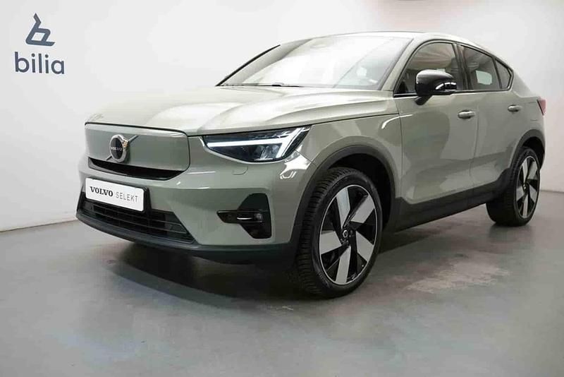 Grön Begagnad 2024 Volvo C40 SUV | 419 900 kr - Bild 1/1