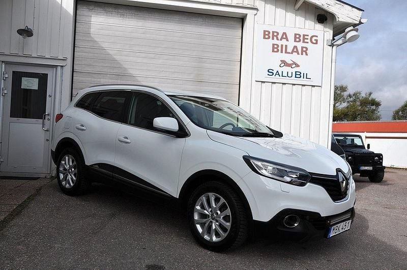 Vit Begagnad 2017 Renault Kadjar LIMITED SUV | 115 000 kr (Marknadspris) - Bild 1/4