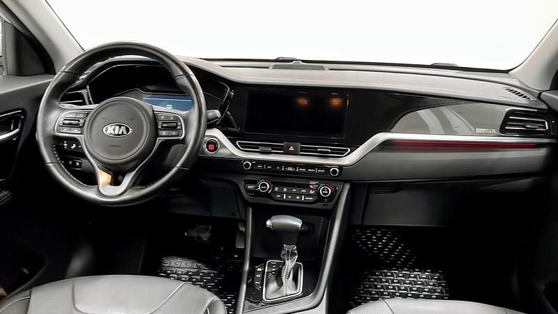 Begagnad Kia Niro Advance 2020 Grå SUV