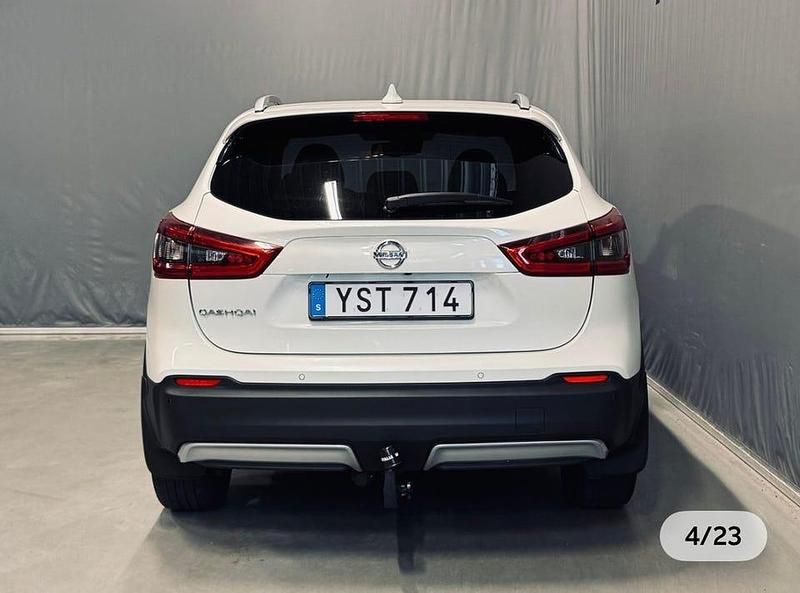 Begagnad Nissan Qashqai 115 HK (84 kW) 2017 SUV