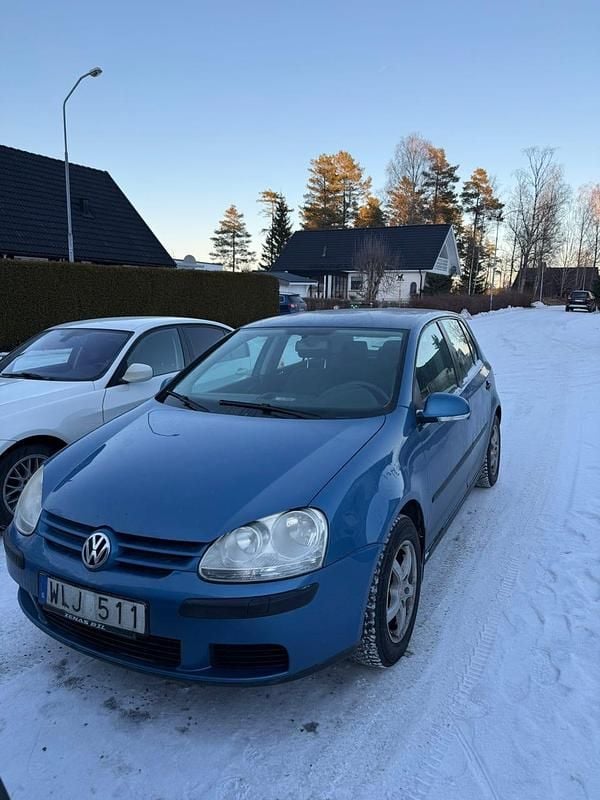 Begagnad VW Golf IV 102 HK (75 kW) 2005
