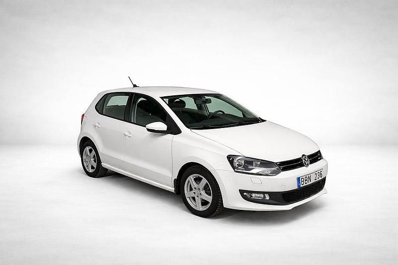 Begagnad VW Polo 86 HK (63 kW) 2013 Vit Halvkombi