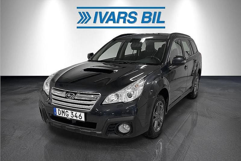 Mörkgrå Begagnad 2014 Subaru Outback Kombi | 134 900 kr (Lite dyr) - Bild 1/4