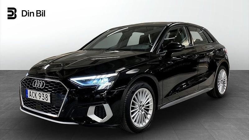 Svart Begagnad 2020 Audi A3 Sportback Advanced Halvkombi | 229 000 kr (Marknadspris) - Bild 1/4