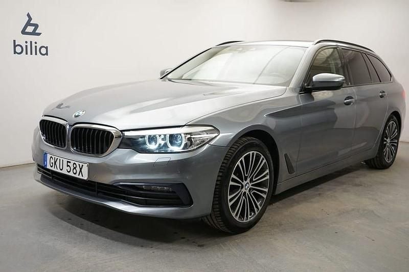 Begagnad BMW 520 Sport Line 192 HK (141 kW) 2019 Blå Kombi