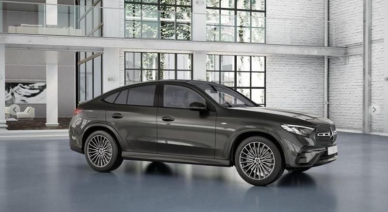 Ny 2025 Mercedes GLC300e AMG line Sportkupé | 868 550 kr (Marknadspris) - Bild 1/1